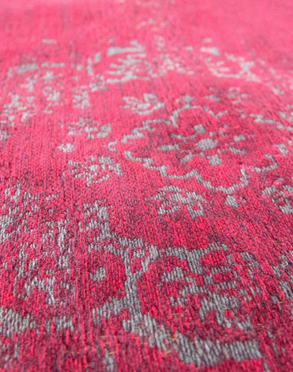 Červený vintage koberec s patinou Medallion Scarlet 8260 2