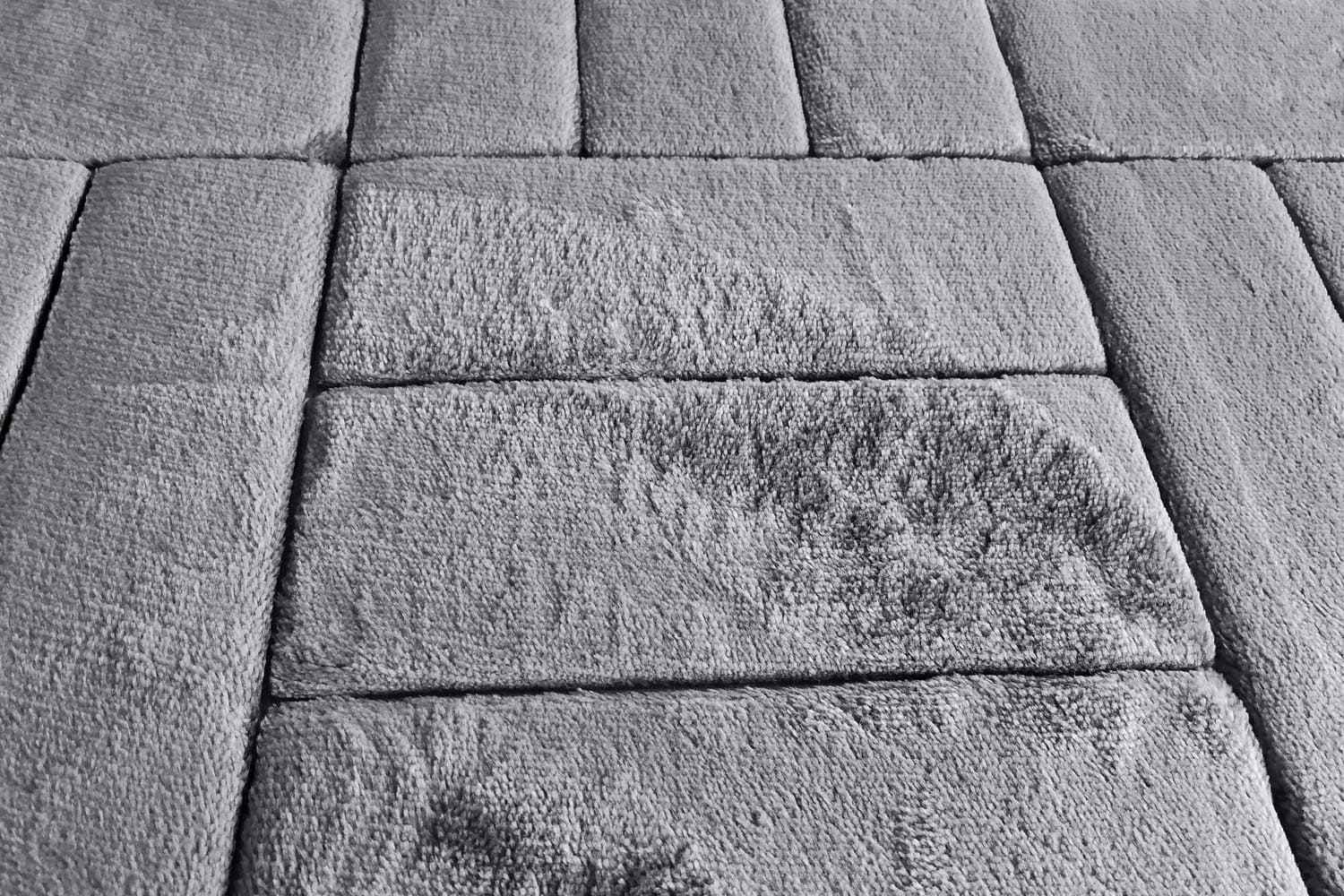 Koupelnová předložka - 677/667 DARK GREY 2