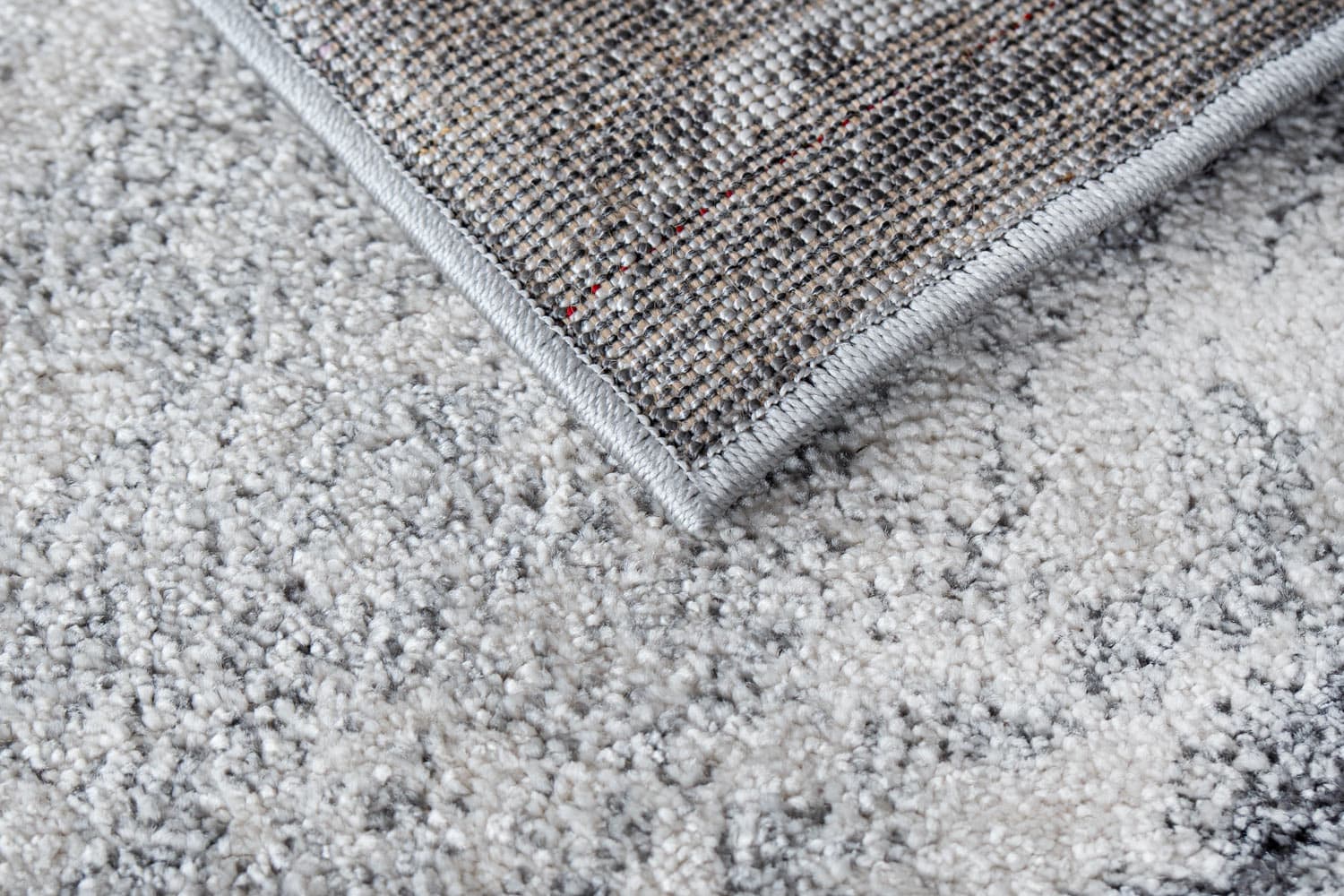 Kusový koberec Marvel 7601 grey 6