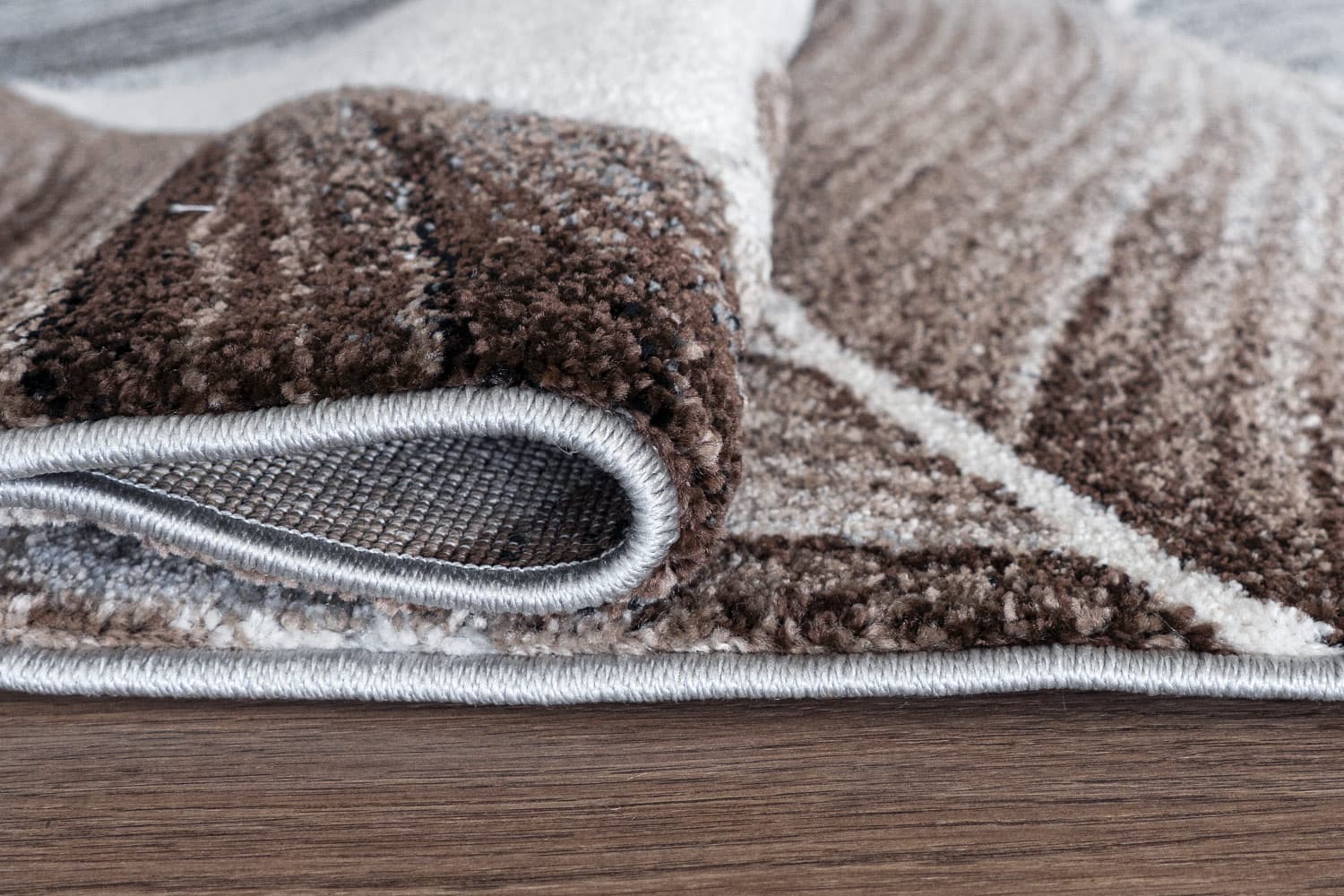 Kusový koberec JASPER 40276/895 Šedá 4