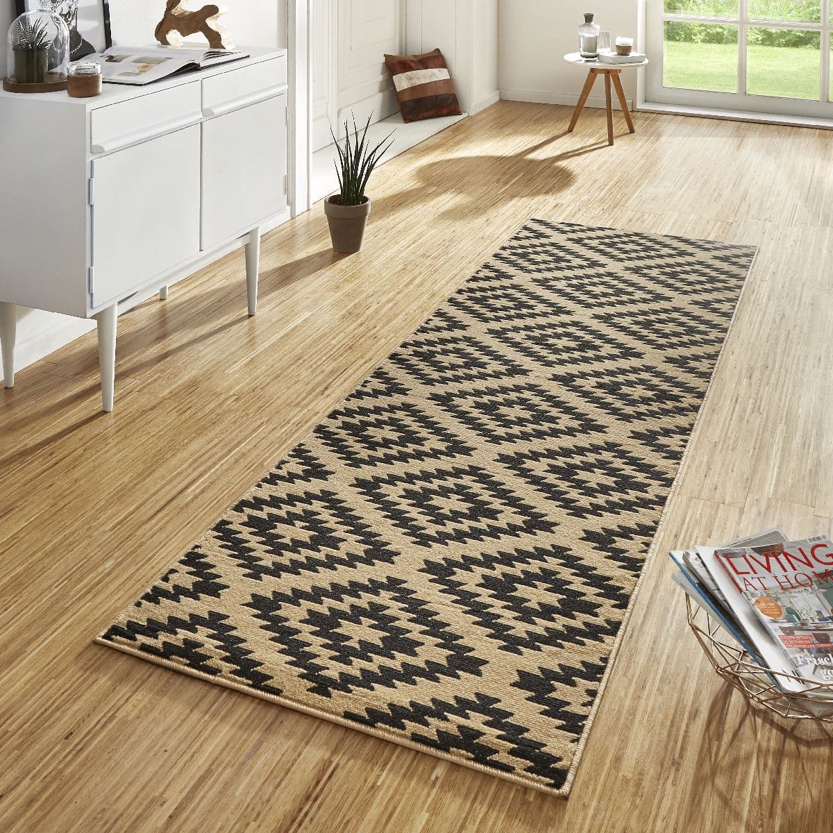 Kusový běhoun Hanse Home Basic 102823 Brown 2