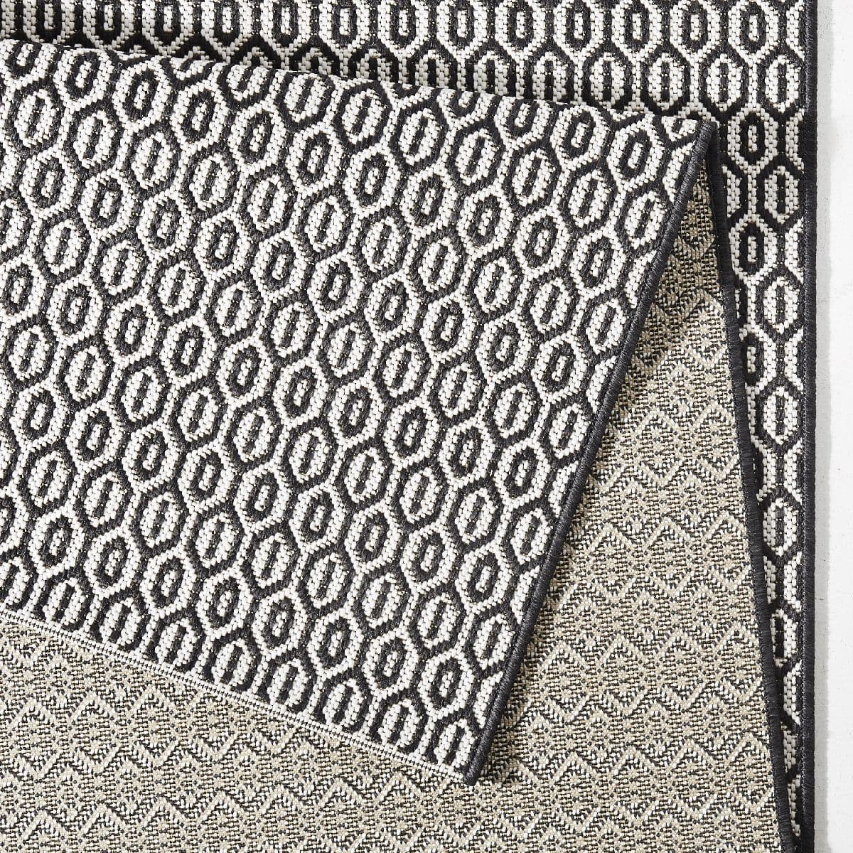 Kusový běhoun Northrugs Meadow 102474 Black 2