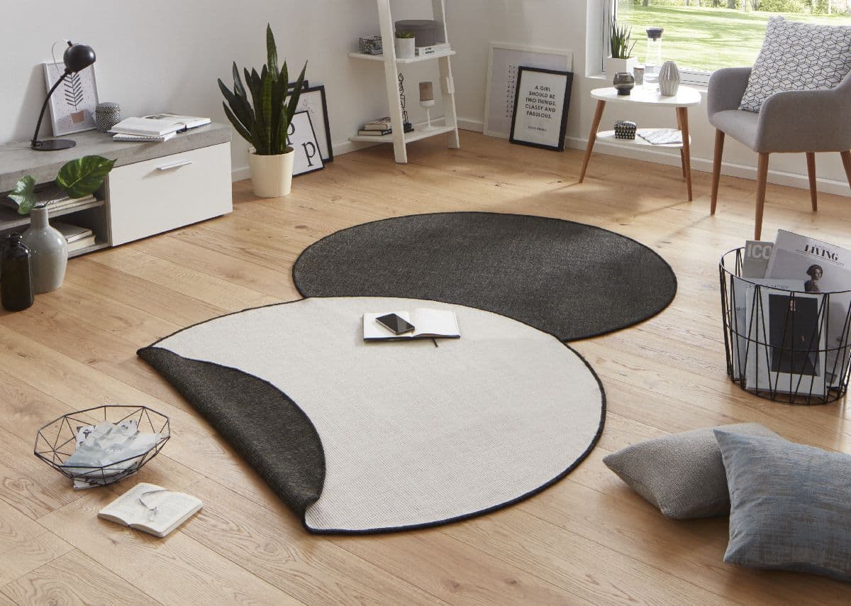 Kusový koberec Northrugs Twin 103096 Black kruh Ø 140 cm 2