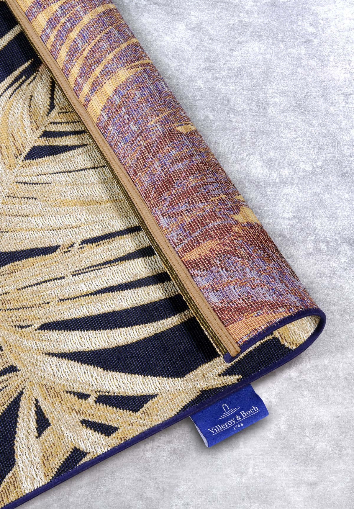 Kusový koberec Villeroy & Boch 1767 106061 Dark Blue Gold 3
