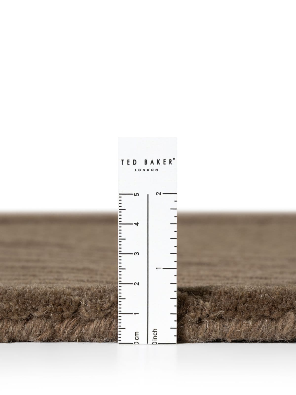 Kusový koberec Ted Baker Kensington 106401 Braun - ovál organic 8