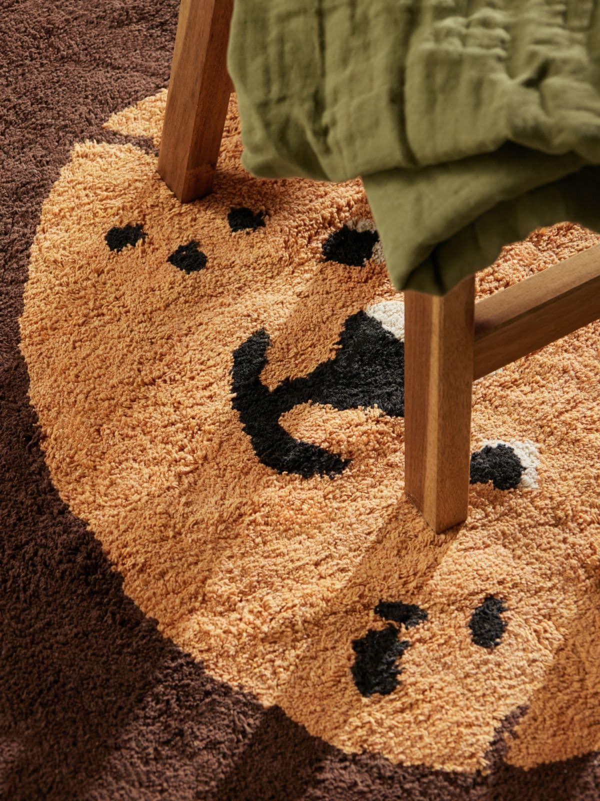 Dětský kusový koberec Hanse Home Snuggle 106454 Brown Multicolor 4