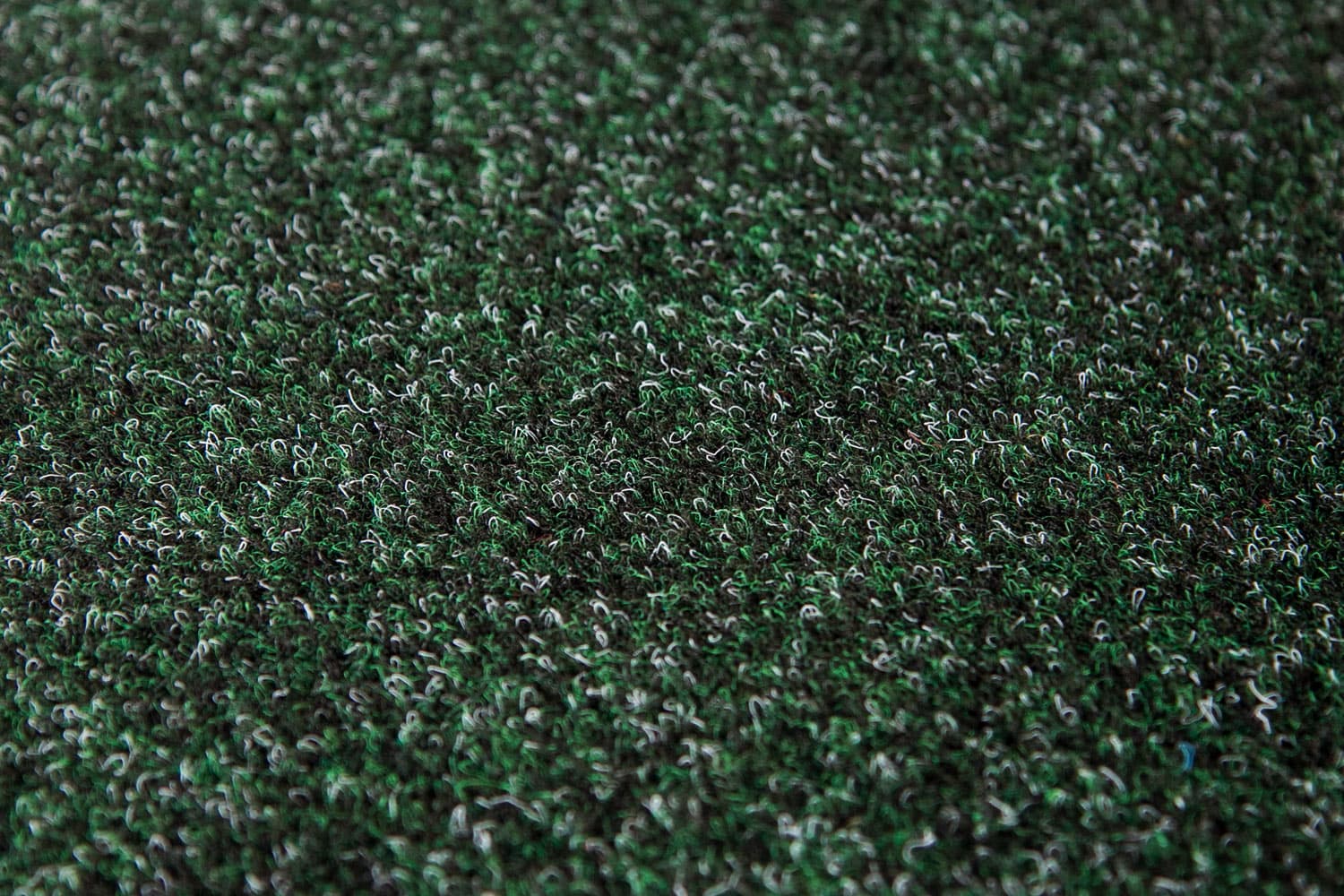 Zátěžový koberec PRIMAVERA 651 Green 2