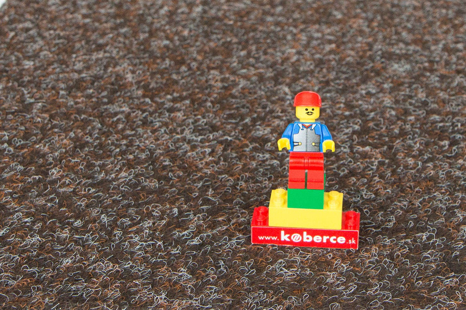 Metrážový koberec Zero 80 Latex 2