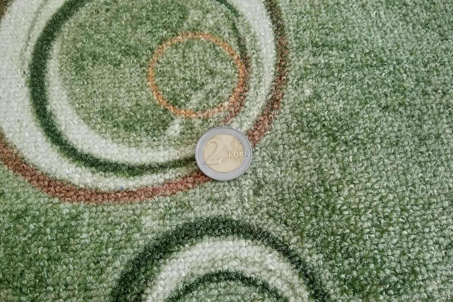 Metrážový koberec Drops 24 4