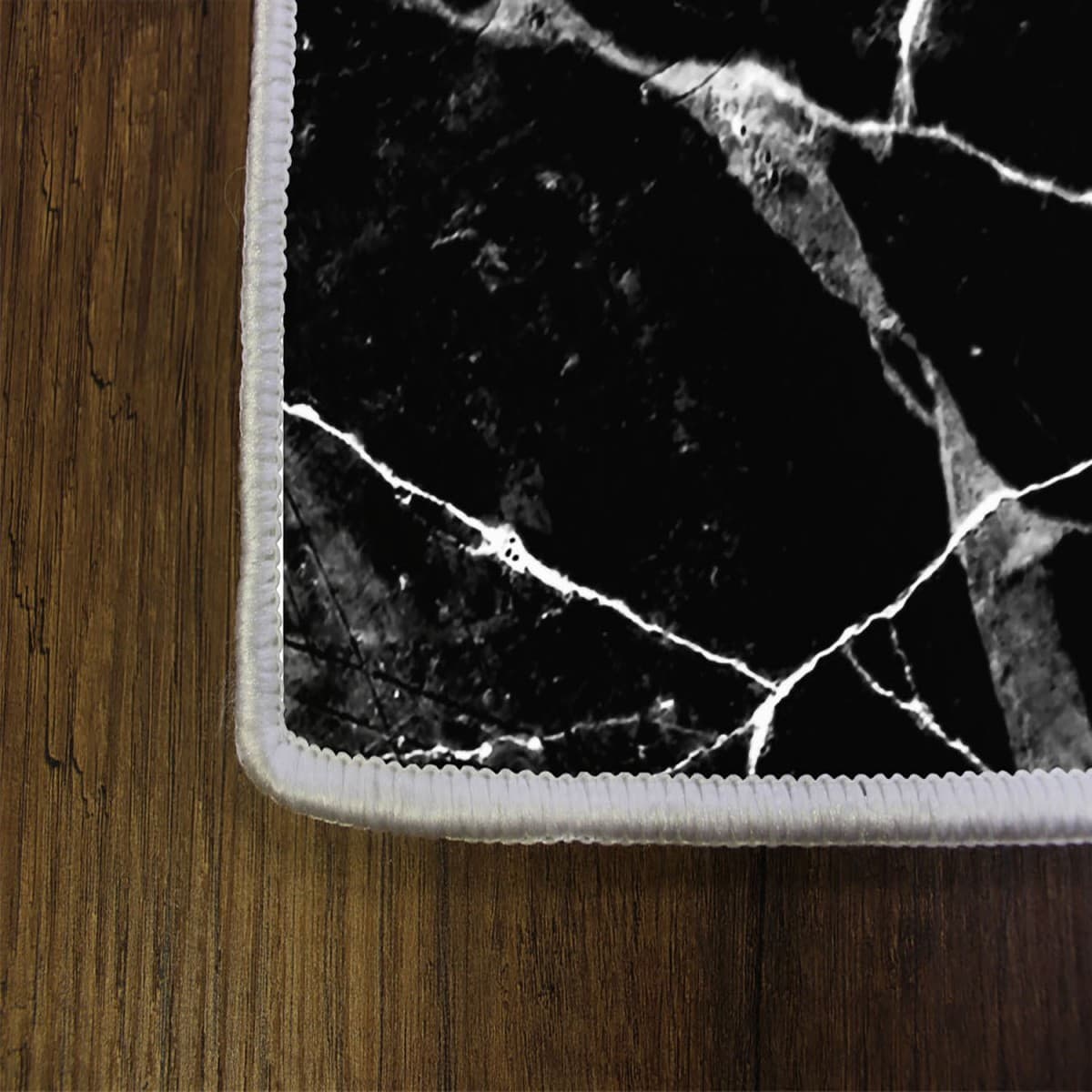 Koberec Black Marble černý 4
