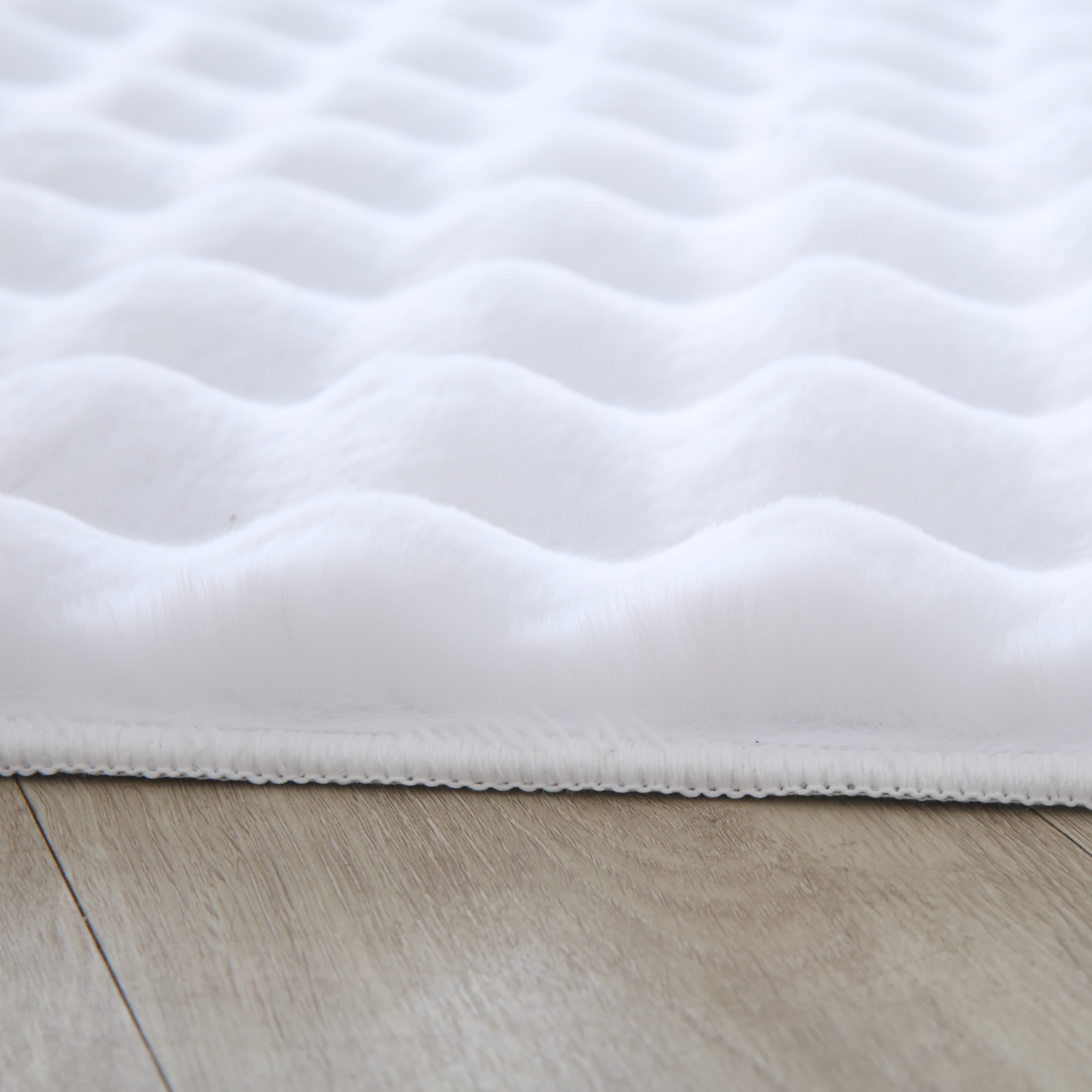 Běhoun Ambiance 5110 White 5
