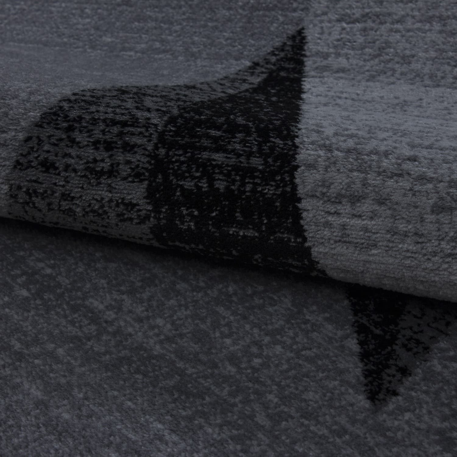 Kusový koberec Plus 8002 grey 5
