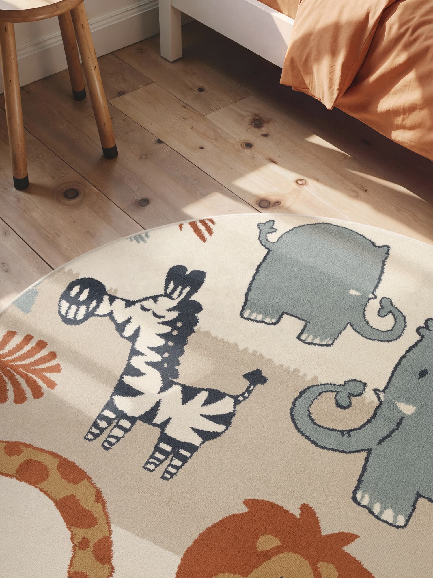 Dětský koberec Adventures 106409 Cream Multicolor kruh Kruh Ø 160 cm 6