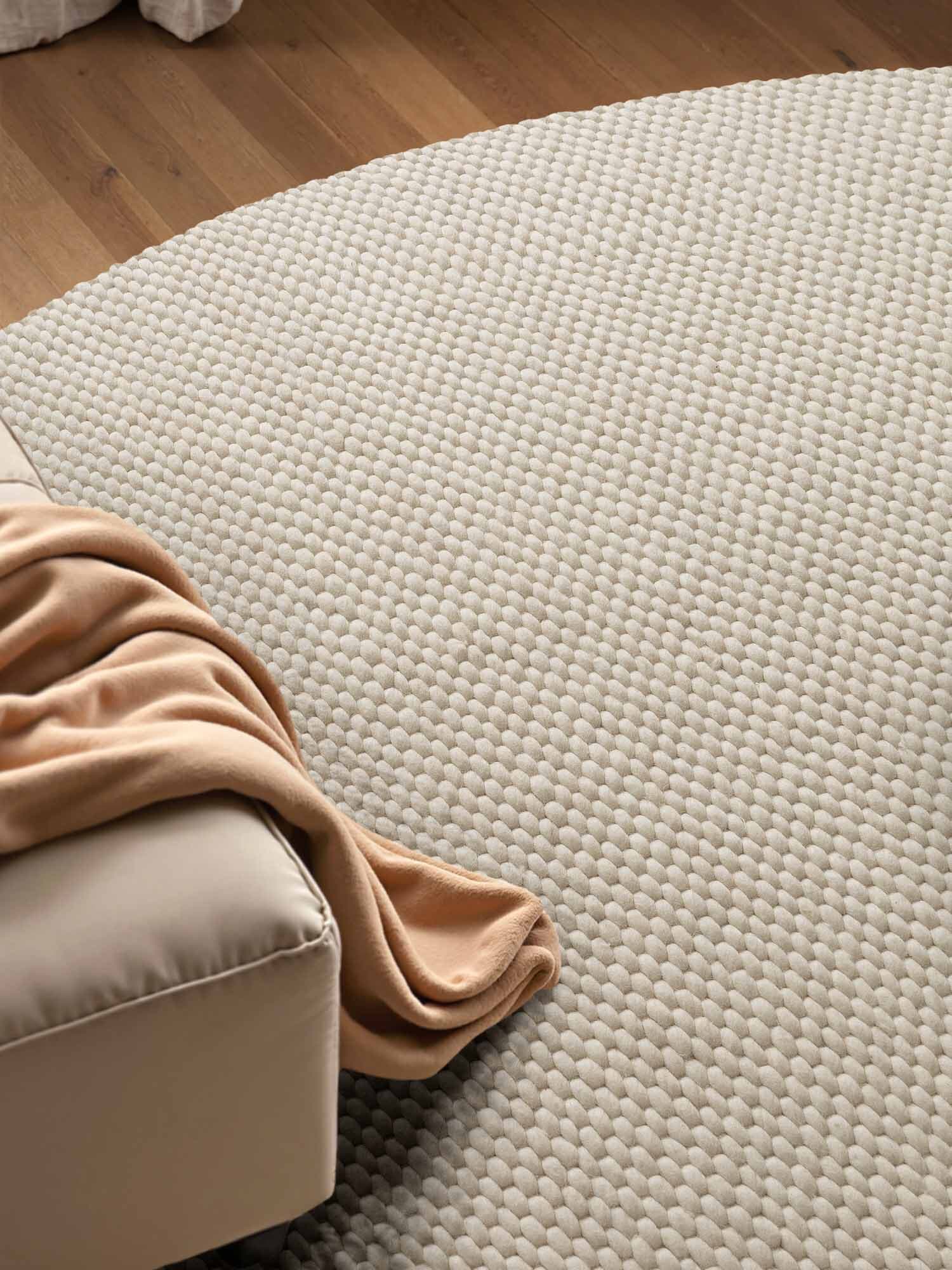 Kusový koberec Lyon Beans 106314 Natural Cream kruh z kolekce Elle Kruh Ø 160 cm 10