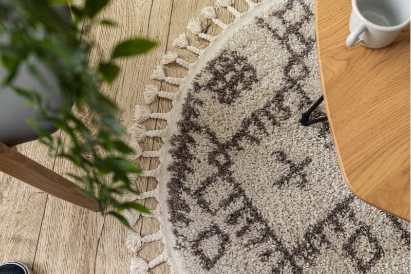 Kusový koberec Berber Tanger B5940 cream and brown kruh 10