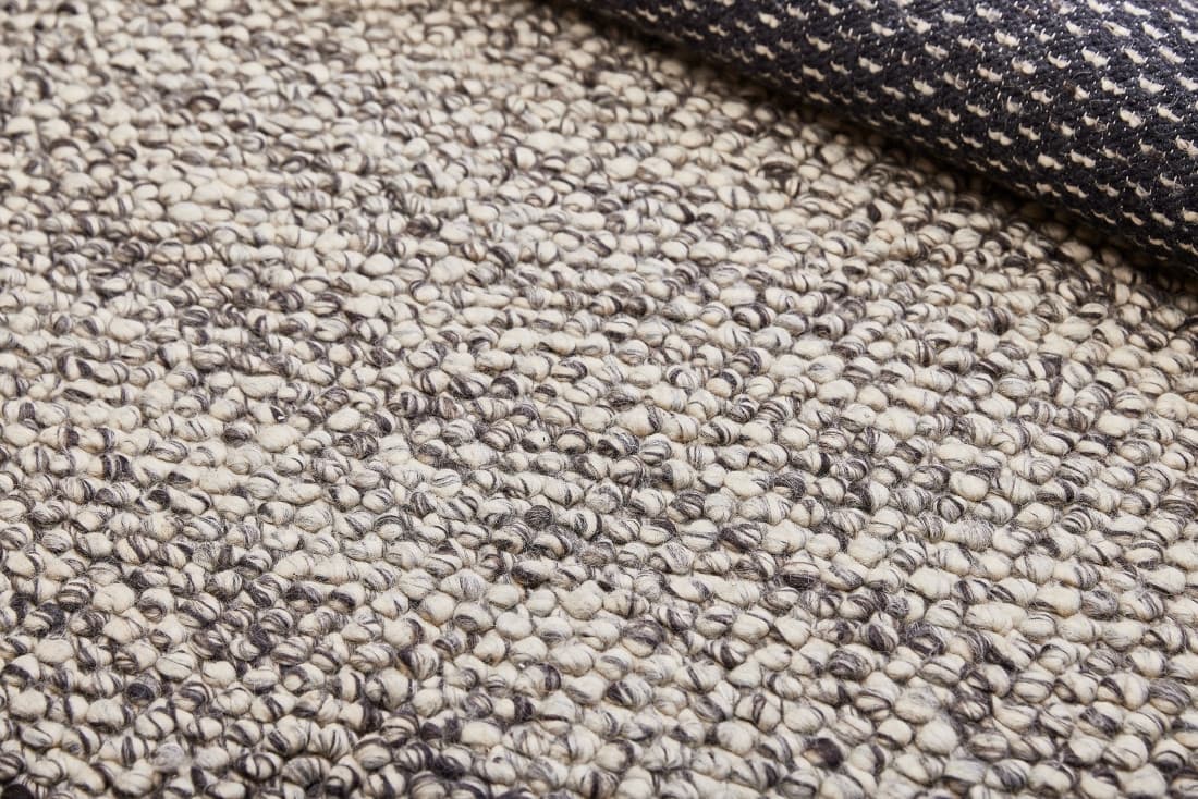 Ručně vázaný kusový koberec Mountain Sand DE 1672 White Mix 4