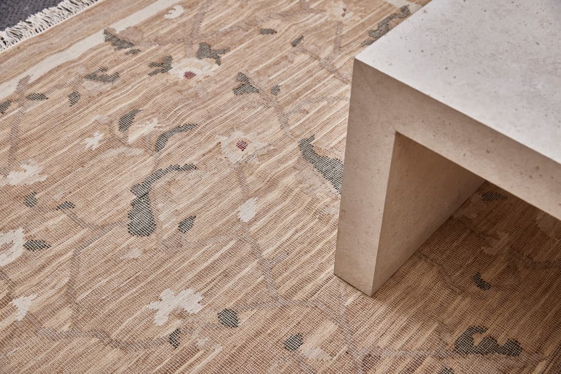 Ručně vázaný kusový koberec Flora Desp P48 Brown Mix 4