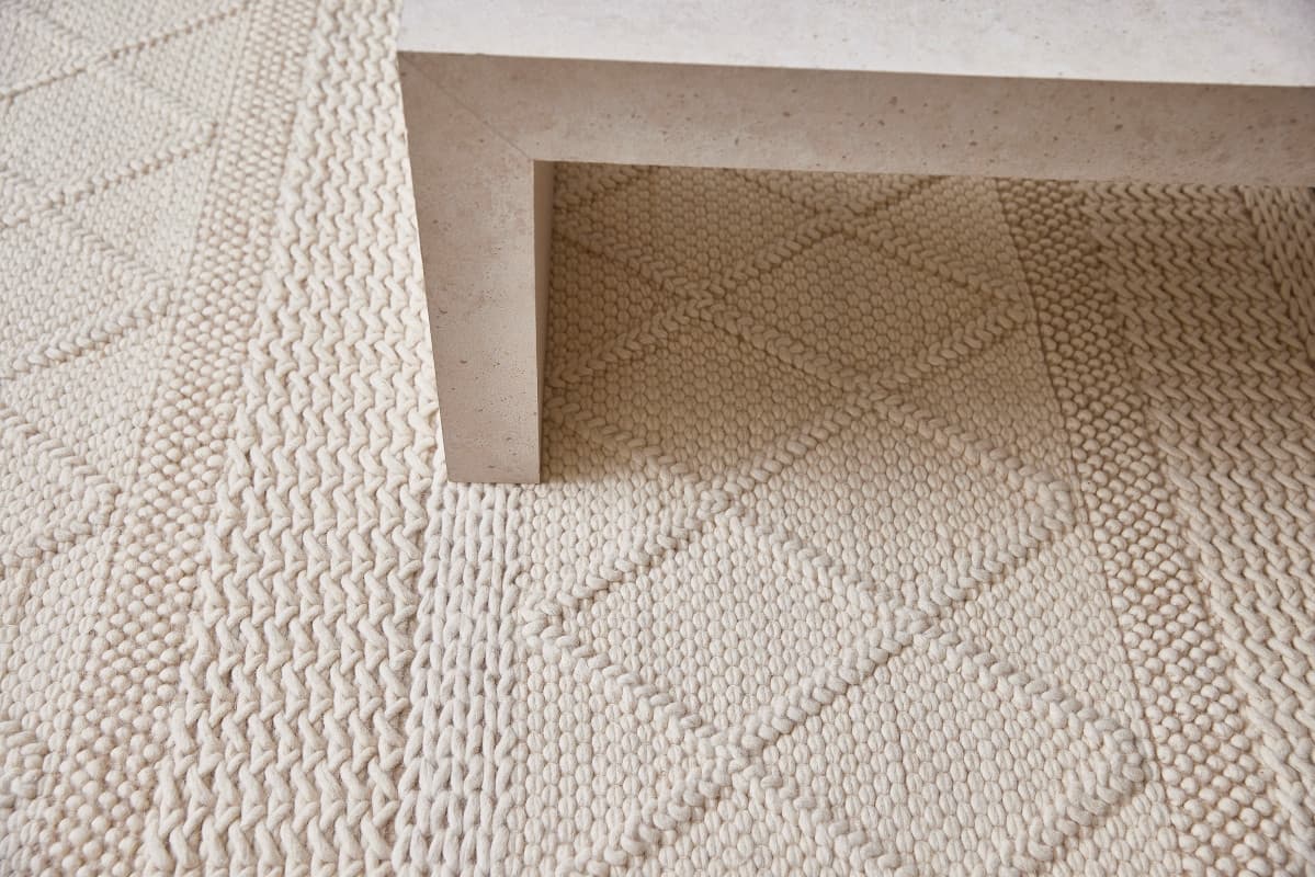 Ručně vázaný kusový koberec Geneva DE 7951 White Mix 5