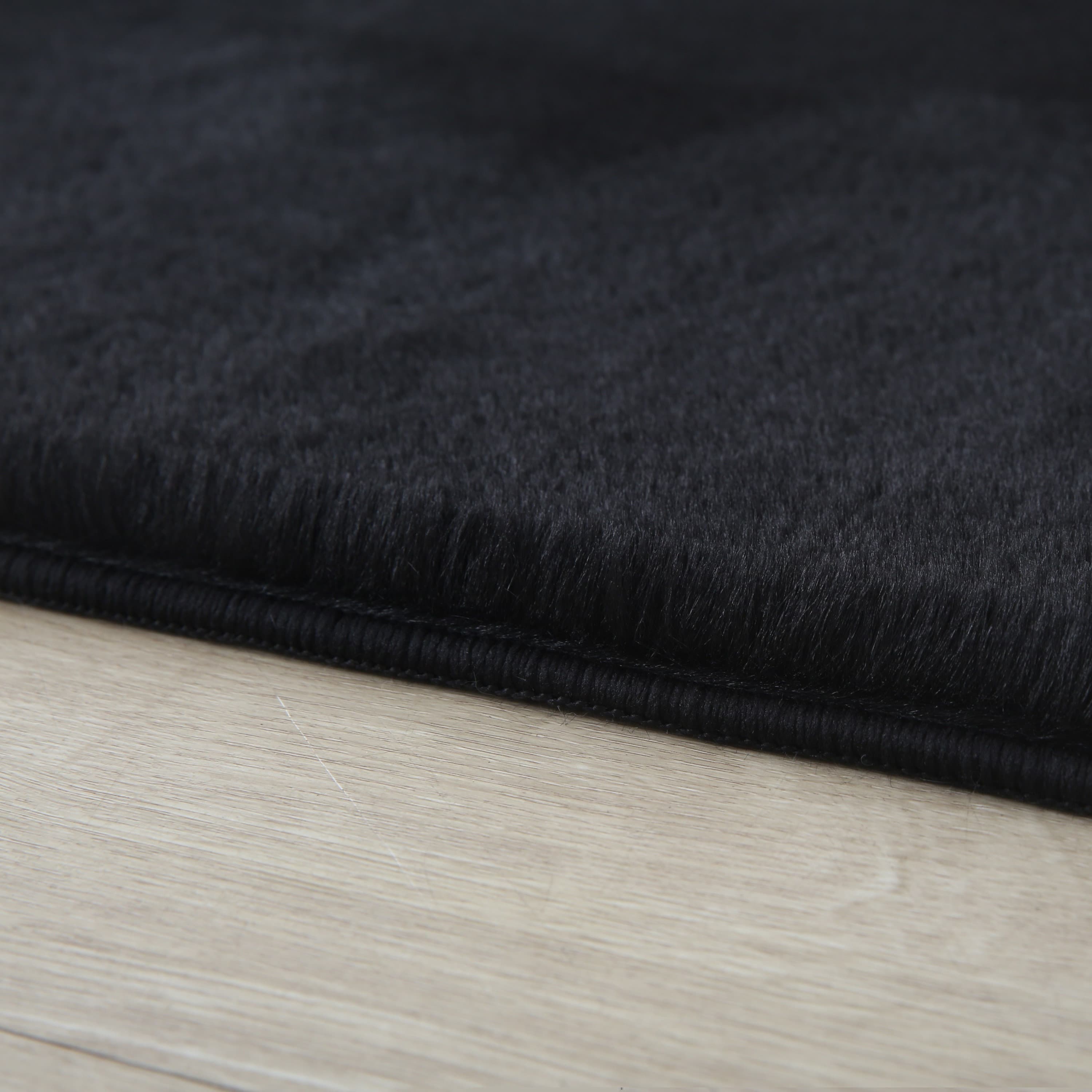 Kusový koberec Pouffy 5100 Black 6