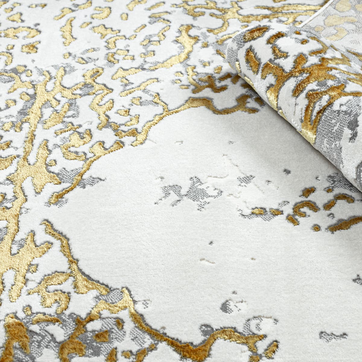 Kusový koberec Allure 1961 gold/white 4